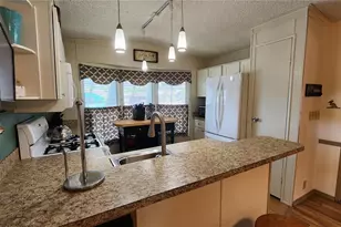 3300 26th Ave E, Bradenton, FL 34208 - Photo 14