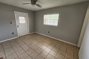 3050 8th St, Sarasota, FL 34237 - Photo 16