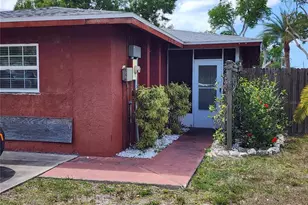 3050 8th St, Sarasota, FL 34237 - Photo 2