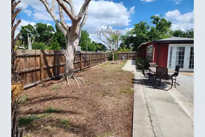 3050 8th Street, Sarasota, FL 34237 - Photo 24