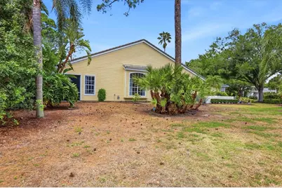 7731 Whitebridge Glen, University Park, FL 34201 - Photo 32