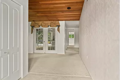 5102 Estates Circle, Sarasota, FL 34243 - Photo 6