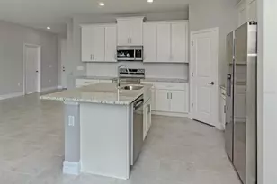 1047 Comfort Ln, North Port, FL 34288 - Photo 14