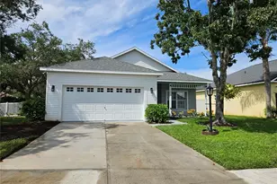 12303 Tall Pines Way, Lakewood Ranch, FL 34202 - Photo 2