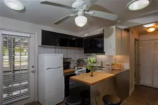 1631 Bonita Ln, Sarasota, FL 34239 - Photo 6