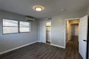 2624 Sunnybrook Dr, Sarasota, FL 34239 - Photo 12