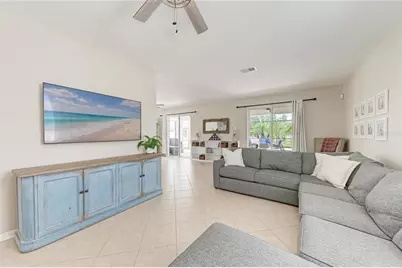 6123 Blue Runner Court, Lakewood Ranch, FL 34202 - Photo 8