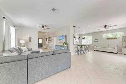 6123 Blue Runner Court, Lakewood Ranch, FL 34202 - Photo 10