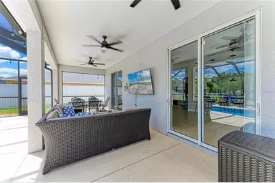 6123 Blue Runner Court, Lakewood Ranch, FL 34202 - Photo 42