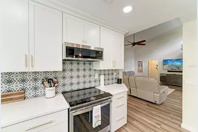 1007 50th Street E, Bradenton, FL 34208 - Photo 18