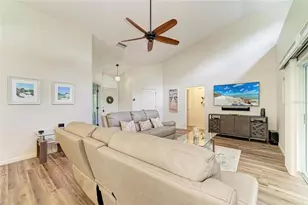 1007 50th St E, Bradenton, FL 34208 - Photo 12