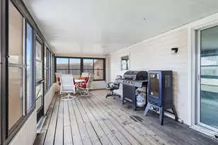 6710 36th Ave E, Palmetto, FL 34221 - Photo 16