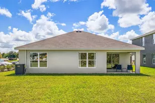 1315 12th St S, Saint Petersburg, FL 33705 - Photo 20