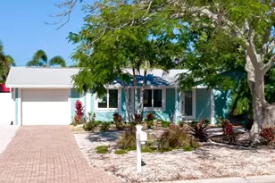 504 69th St, Holmes Beach, FL 34217 - Photo 2