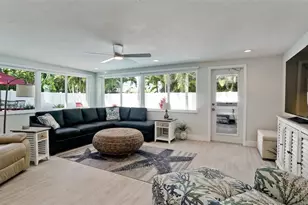 504 69th St, Holmes Beach, FL 34217 - Photo 16