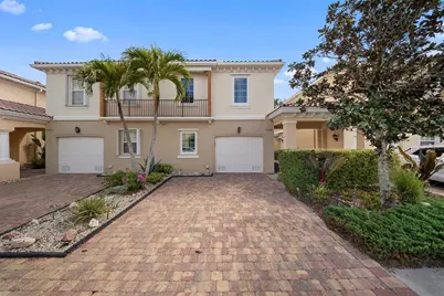 7668 Bergamo Avenue, Sarasota, FL 34238 - Photo 1