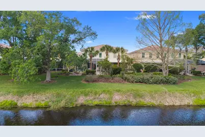 7668 Bergamo Avenue, Sarasota, FL 34238 - Photo 32