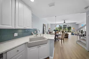 7668 Bergamo Ave, Sarasota, FL 34238 - Photo 10