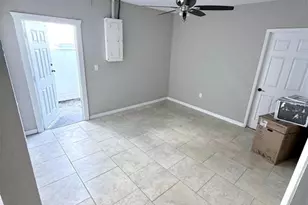 2423 23rd St, Sarasota, FL 34234 - Photo 12