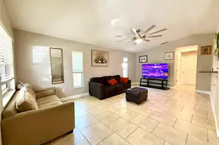 2423 23rd St, Sarasota, FL 34234 - Photo 2