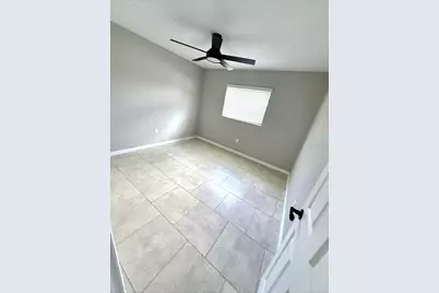 2423 23rd Street, Sarasota, FL 34234 - Photo 10