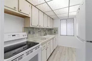 2060 Marilyn St, Clearwater, FL 33765 - Photo 8