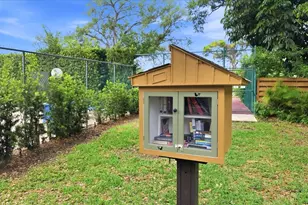 2510 Nightingale Ln, Bradenton, FL 34209 - Photo 52