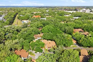 2510 Nightingale Ln, Bradenton, FL 34209 - Photo 6