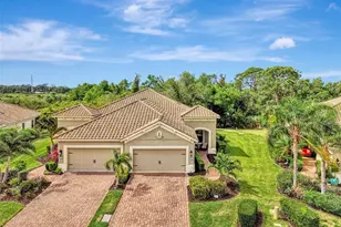 1321 Backspin Dr, Englewood, FL 34223 - Photo 2