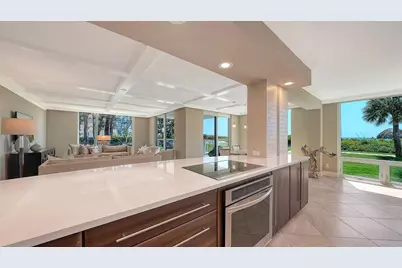 2425 Gulf Of Mexico Drive #1A, Longboat Key, FL 34228 - Photo 14