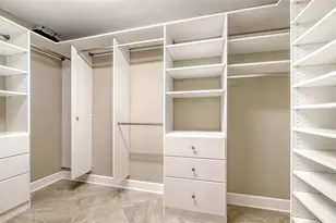 2425 Gulf Of Mexico Dr, Longboat Key, FL 34228 - Photo 20