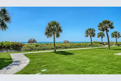 2425 Gulf Of Mexico Drive #1A, Longboat Key, FL 34228 - Photo 2