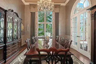 1240 Hillview Dr, Sarasota, FL 34239 - Photo 18