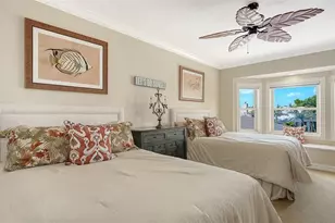 1240 Hillview Dr, Sarasota, FL 34239 - Photo 36