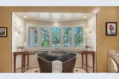 1240 Hillview Drive, Sarasota, FL 34239 - Photo 30