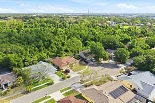 5599 Wilde Oak Way, Sarasota, FL 34232 - Photo 4