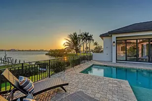 313 Lookout Point Dr, Osprey, FL 34229 - Photo 88