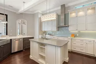 313 Lookout Point Dr, Osprey, FL 34229 - Photo 50