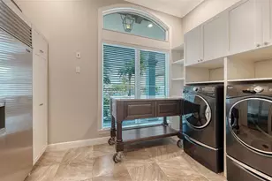 313 Lookout Point Dr, Osprey, FL 34229 - Photo 94