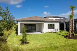 19030 Wisdom Ln, Venice, FL 34293 - Photo 18