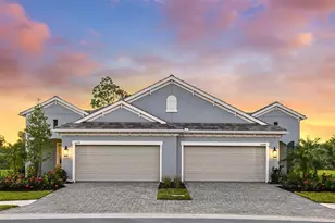 10293 Lake Wales Cir, Sarasota, FL 34241 - Photo 2