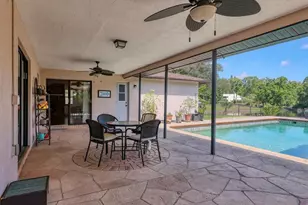 3927 Desoto Rd, Sarasota, FL 34235 - Photo 40