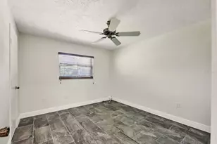3927 Desoto Rd, Sarasota, FL 34235 - Photo 36