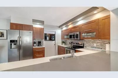 225 Hourglass Way #202, Sarasota, FL 34242 - Photo 24