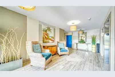 225 Hourglass Way #202, Sarasota, FL 34242 - Photo 4