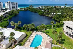 225 Hour Glass Way, Sarasota, FL 34242 - Photo 38
