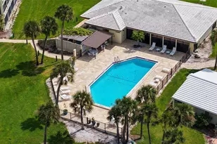 225 Hour Glass Way, Sarasota, FL 34242 - Photo 42