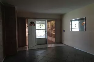 1906 Dudley Pl, Sarasota, FL 34235 - Photo 10