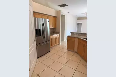 4833 Post Pointe Drive, Sarasota, FL 34233 - Photo 8