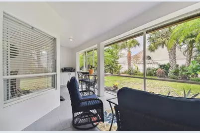 4327 Murfield Drive E, Bradenton, FL 34203 - Photo 4